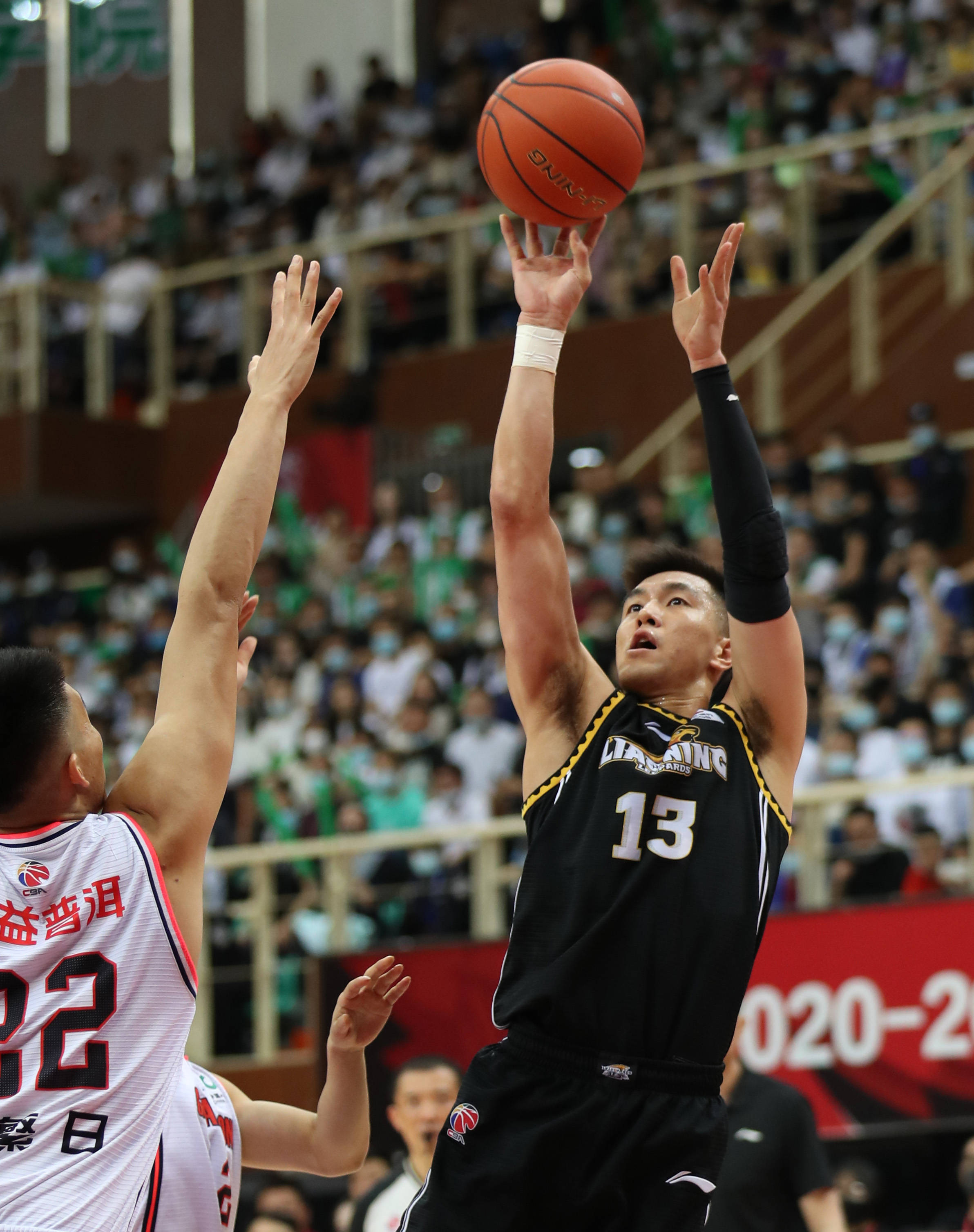 两侧45度 两侧45度